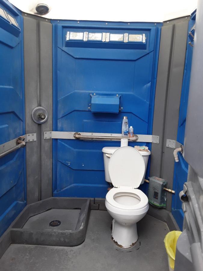 Mobil Home/ Trailer/yarda Campingplatz